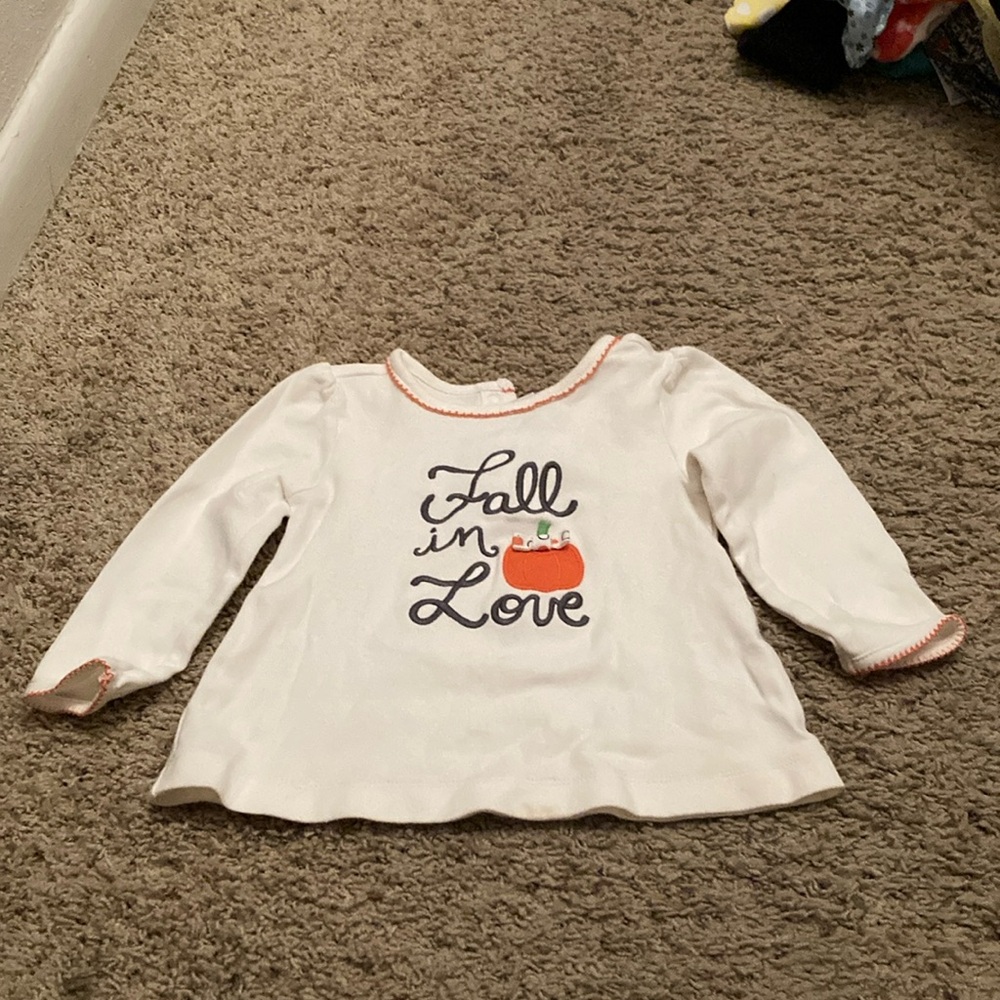Gymboree White Kids Shirt with Fall Design pumpkin